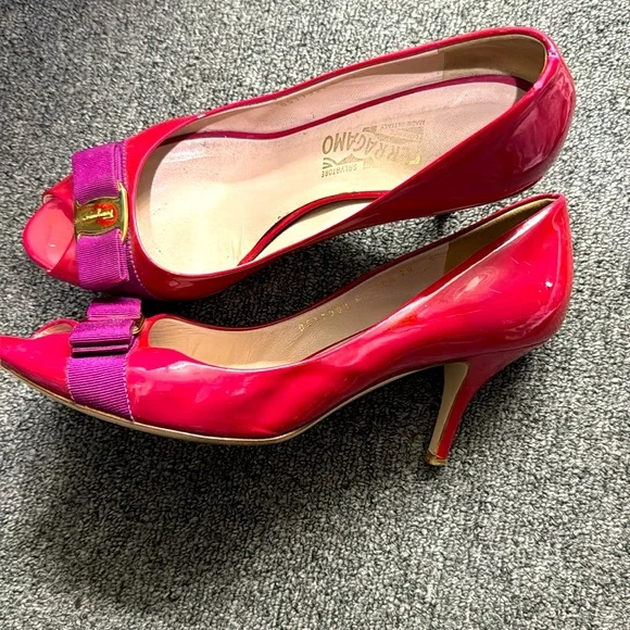 Salvatore Ferragamo hotPink and Purple Heels with Gold Detail - Picture 3 of 11